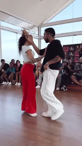 #ලස්සනයිද_ලමයො_ඉතින්🌸🤭 #දකුණේ_අපි❤🇱🇰 #අදරෙයිහැමෝටම😘 #1million #trending 
