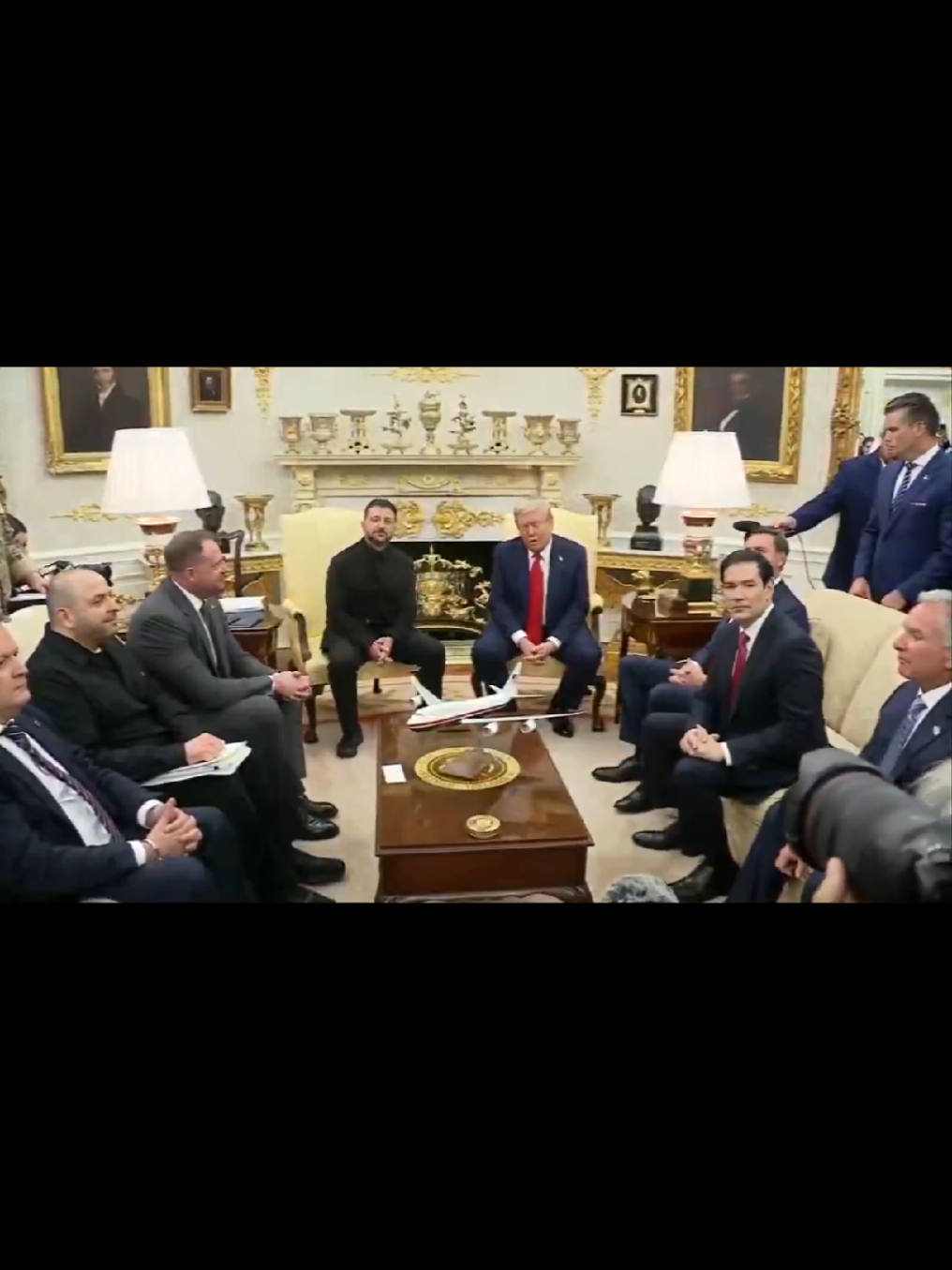 President Trump: It's an honor to have the President of Ukraine with us... I think progress is being made... We had a good meeting, as you know, just a short while ago with the President of Russia — and I think there's a possibility that something could come out of it.