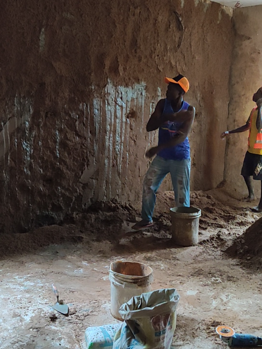 kitchen wall plastering processes before tile installation  #celebritytiler  #tile  #tiktokgermany🇩🇪 