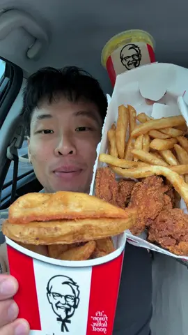 Kfc potato wedges and hot spicy wings #kfc #potatowedges #wings #mukbang #eating 