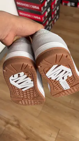 VANS OLD SKOOL🔥 #sneakersaddict #vanshylane #fyp #chunky #streetwear 