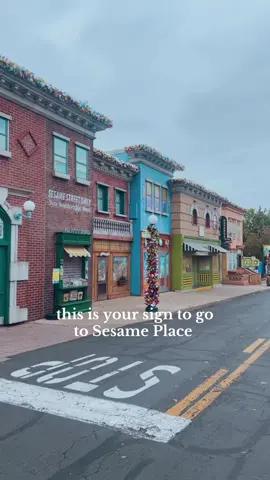 the cutest place  #fyp #sesame #sesamestreet #elmo #roadtrip 