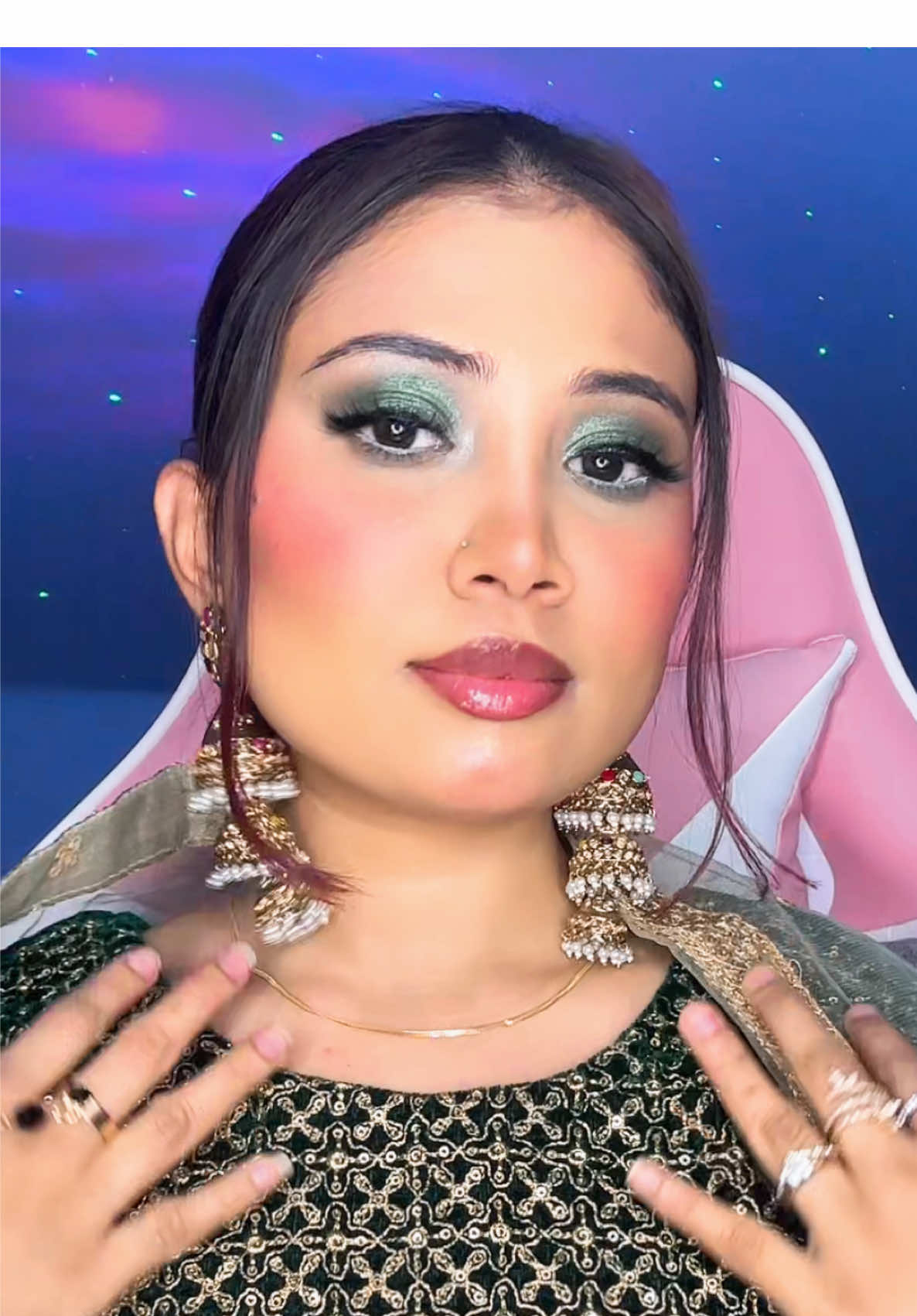 This remix😩🤌🏻🫶🏻 _ _ _ #makeuptransformation #bollywoodtransition  #foryoupage  #sabina98  #fypシ 