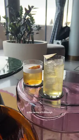 adDate night idea in Edinburgh 🫧🍸🥂 If you're looking to impress someone with panoramic views of Edinburgh, the W lounge and Deck should be on your list!  #fedinburgh #wheretoeatinedinburgh #lifeinedinburgh #visitscotland 