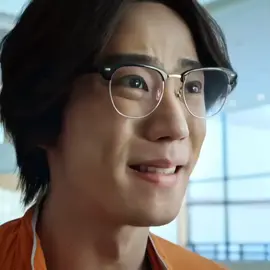 فرق الشخصيات☠️✨ #tiktok #لي_جون_يونغ #البطل_الضعيف #الوريث_المستحيل #كيدراما 