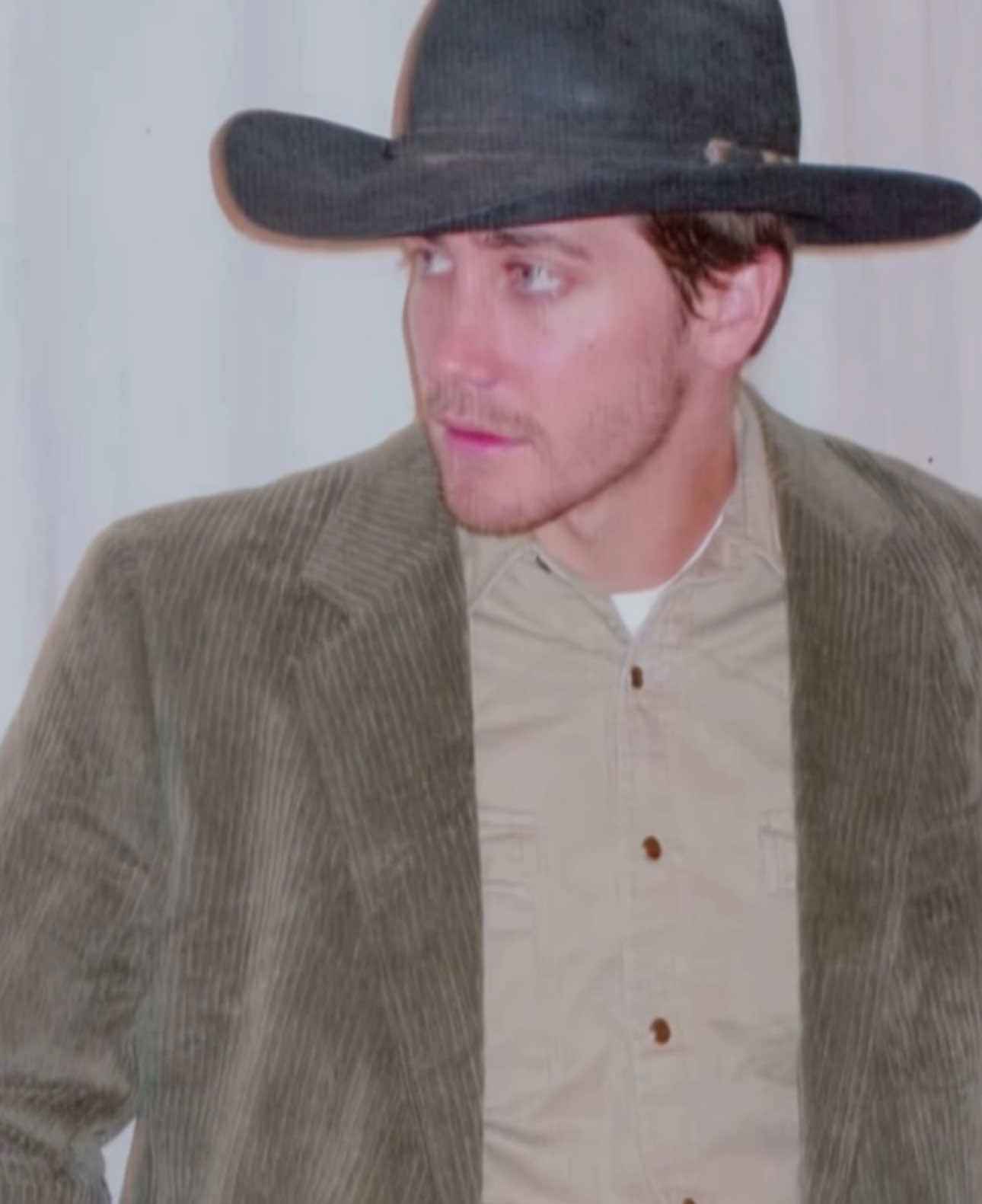 3 cowboy posts in a row Wow this is the stiffest edit in the world #jakegyllenhaal #jacktwist #brokebackmoutain #jakegyllenhaaledit #jacktwistedit 