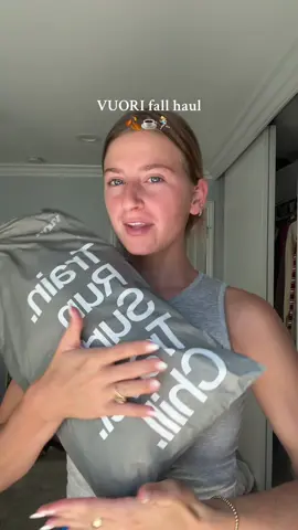 @Vuori Clothing always hits 🫰🏼🤸‍♀️🏆 #vuorihall#fallhaul#vuoriclothing#activewear#haultok