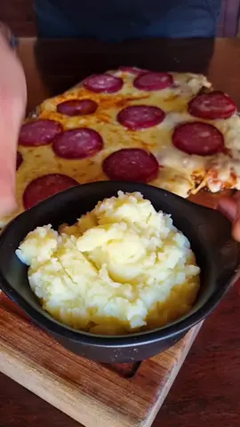 🔥🔥Hace meses que Cacha me vuelve loco! Hoy Desbloqueamos su receta soñada 🥳🔥 Si lo haces a la parrilla doblalo en la mitad para que haga un efecto horinito... De todas formas si es el matambre es de un animal grande hervilo como el el video, xq va a ser un chicle 😅😅 #Receta #almuerzo #desbloqueamos #recetasfaciles #fyp 