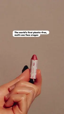 Have you met our Balmies?! The world’s first plastic-free multi-use crayon. 🌎✨ Long-lasting, blendable color for eyes, lips, and cheeks!! All powered by plum oil, hemp oil, and elderberry extract for a clean, skin-loving finish. Also yes, these babies are the same size as a standard lipstick!! Just no tube!! #cleanbeauty #easymakeup