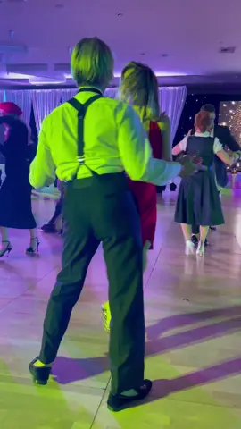 Private dance lessons with Oleg Astakhov in Los Angeles 