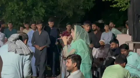 #viral?videotiktok😇😇 #@Muskan Noshahi official #beautifulvoice#kmlsinger#Atnaiabadidongi#nightfunction😍😍 