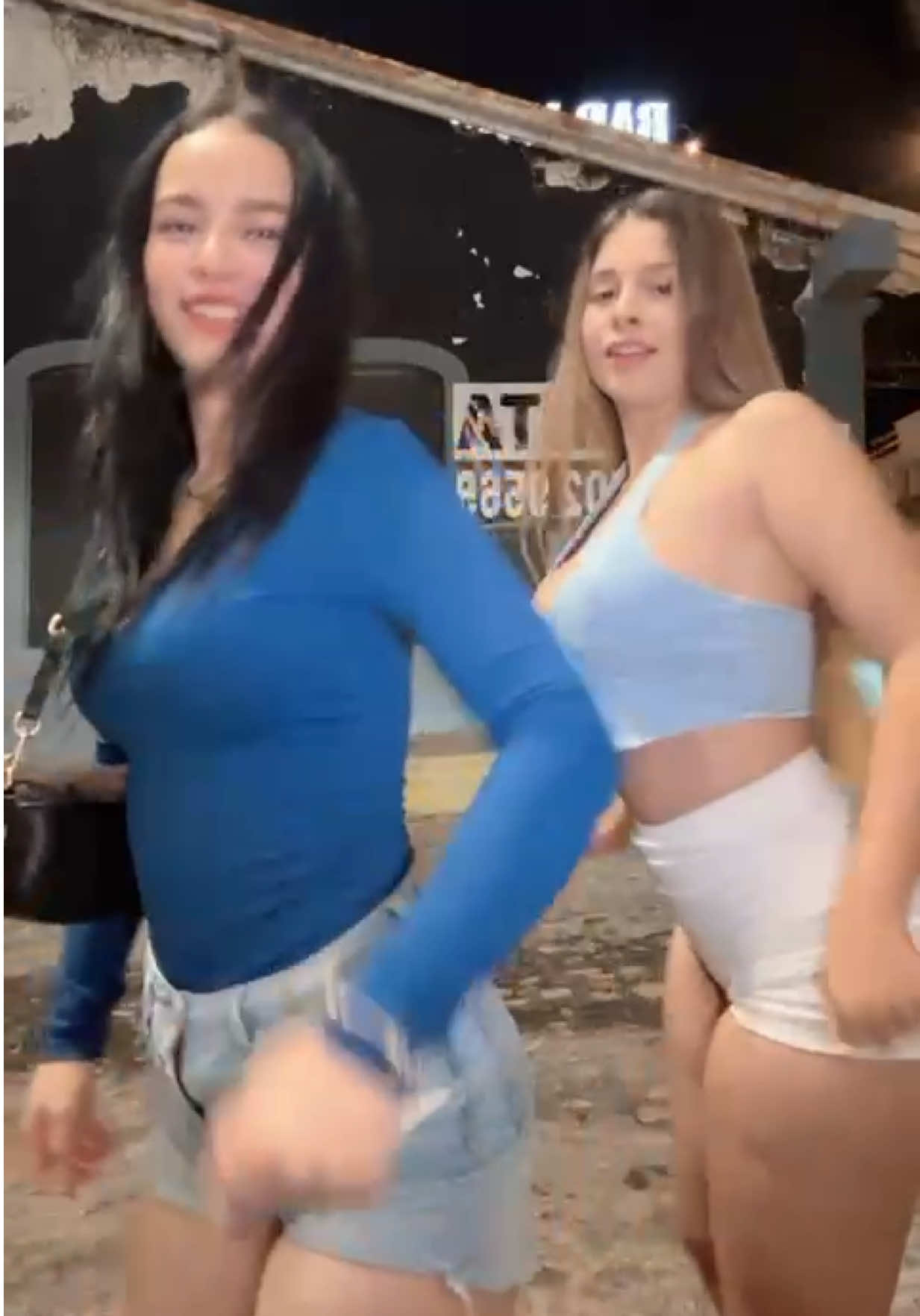 @Kalani lindas 🌝💞 #trepatrepa #pravocebr 