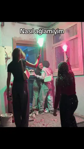 Cidden iyiki varsınız kurban olurum hepinize #keşfet #keşfetbeniöneçıkar #doğumgünü #19 #ağustos 