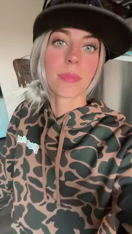 My hair was silver bruh 
