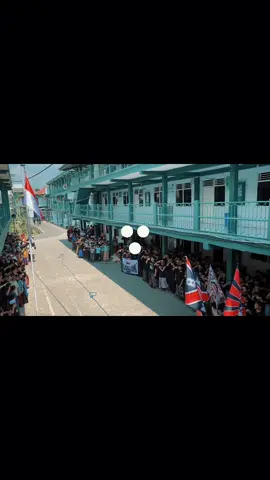 Dirgahayu republik indonesia ke 80 di meriyahkan para santri” #kedirikotasantri✨🙌 #santripondok #santriindonesia🇮🇩 #santrigaul #santrikocak #santrikeren #fypp #fyptiktokviral #fyppp #fypシ゚viral #repost 