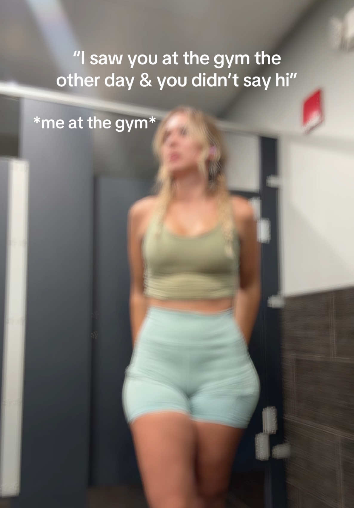 I swear I did not see you. I cannot see anything… #gym #imfrrr 