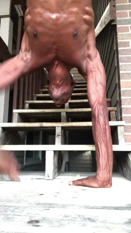 New narrow set of stairs for my #handstand #calisthenics! #disabled #truth #Love  people hate unique humans however they shall be judged when it’s time to leave the body! OM NAMAH SHIVAY JHE 