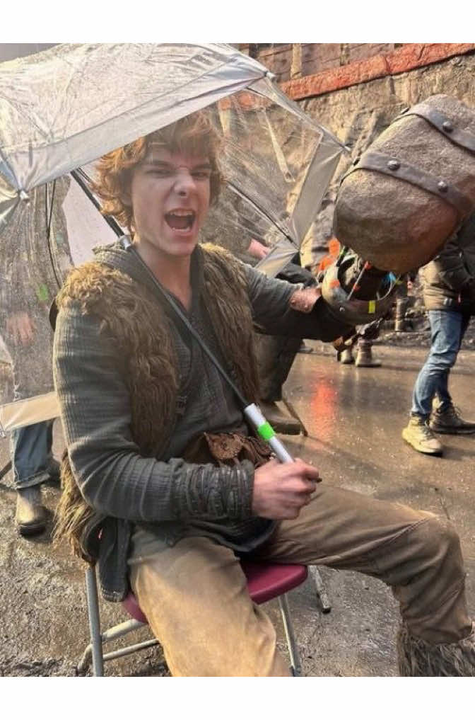 Fancam do Mason!¡ 😋 amaram?? primeira fancam do Mason que eu liberei pra vces, vou liberar mais duas, okay?? • • • • • • • • #masonthames #fancam #theblackphone #tbp #foyoupage