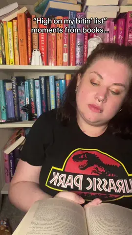 Chomp chomp #withkatelyn #BookTok #bookworm 