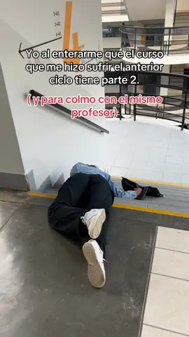 🥲🥲🥲 primer día de clases y ya me duele la cabeza 😩😩  #universidad #huancayo #peru🇵🇪 #fyp #foryoupage 