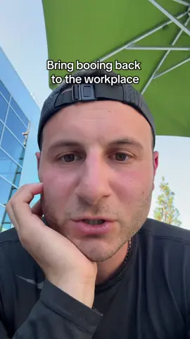 oh we can’t boo in the office anymore? #corporatelife #work #9to5 #millennial 