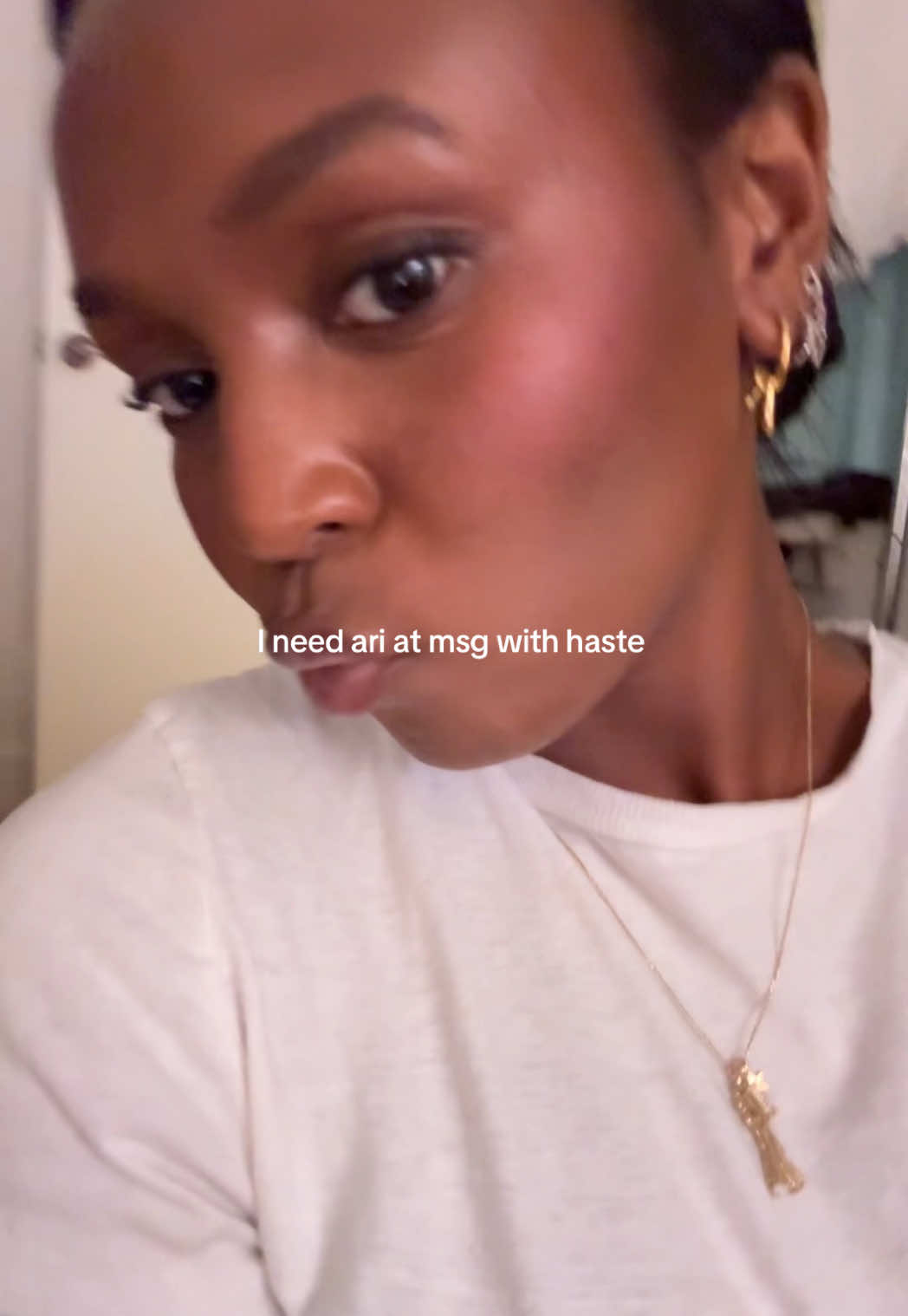 need the tour NAOWWW #arianagrande #arianator 