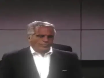 This edit isn’t a glorification of him btw || Trump supporters would see this and say he’s a good person 🫩 || #jefferyepstein #epstein #epsteinisland #capcut #donaldtrump #trump #usa #edit #fyp #fypシ゚viral #viral #foryoupage #foryou 