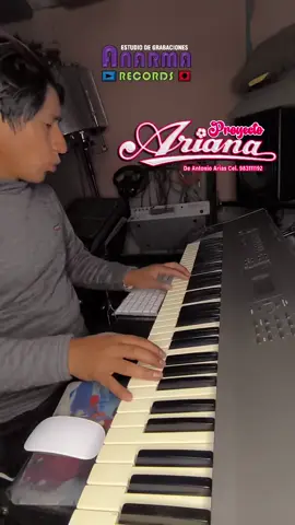 QUIEN ME DICE EL AUTOR DE ESTA CANCIÓN #tocando #ensayando #folklor #Floricielo #bolivia🇧🇴tiktok #juliacaciudaddelosvientos #musica #cliver_y_su_grupo_corali 