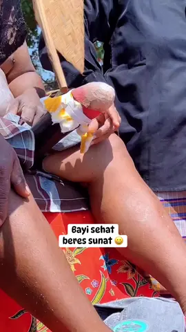 kelakuan bapak2 ikut karnaval bikin ngakak🤣#kangmakruf 