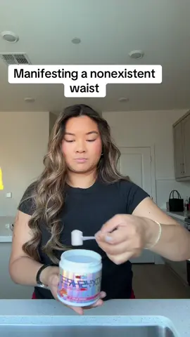 Run, don’t walk 🏃🏻‍♀️🏃🏻‍♀️🏃🏻‍♀️ #oxyshred #fitgirl #workout #fyp #manifestation 