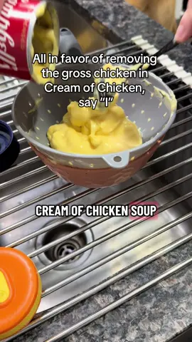 @Campbell’s Soup can you stop putting the chicken pieces in this? Thank you 💛 #creatorsearchinsights  #controversialcontent, #viralvideos, #engagement, #fyp  