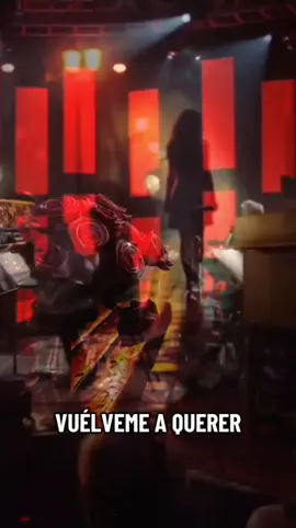 Cristian Castro - Vuélveme a Querer La canción es una súplica desgarradora para que un amor perdido regrese y se quede. #CristianCastro #VuelvemeAQuerer #PopLatino #BaladaRomántica #Romance #Amor #Desamor #MúsicaLatina #CanciónDeAmor #TikTokMusica #Paratii #fyp 