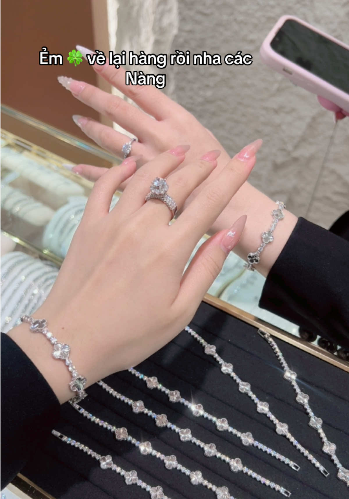 #MYCHAMJEWELRY #THUYLIEU #CHAMJEWELRY #THUYLIEUCHAMJEWELRY #CHAMJEWELRYQ10 #CHAM #NHẪN #DÂYCHUYEN #VÒNGTAY #TRANGSUC