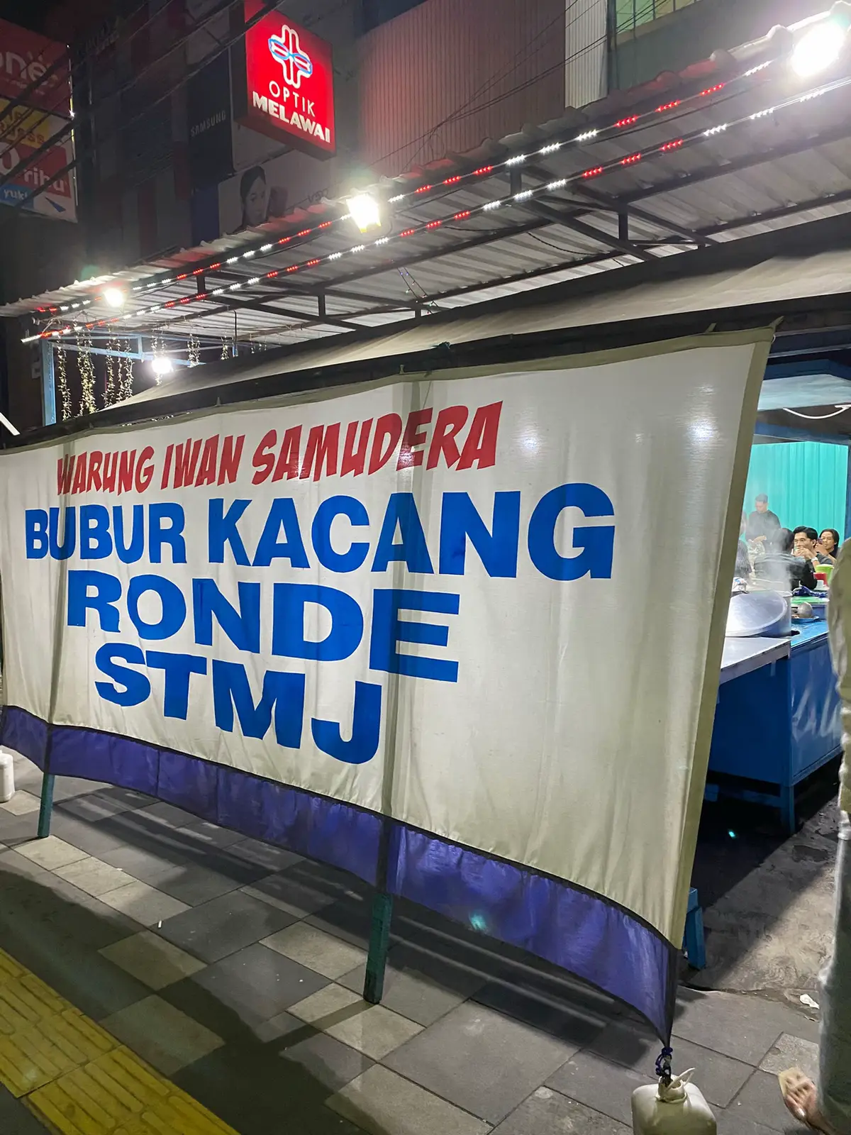 Gas makan bubur kacang ijo + ronde + STMJ, Malam di Banjarmasin jadi makin hangat 🤤👌 #fypbanjarmasin #BuburKacangIjo #RondeHangat #KulinerMalam #BanjarmasinHits   