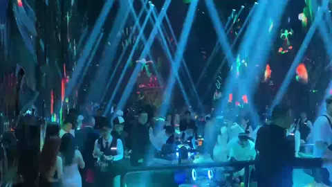 EMPIRE CLUB QUAN 1 👉Quán Bar 🔥nhất tphcm hiện nay 👍.                #EMPIRECLUB #EMPIREMUSIC #BARSAIGONQUAN1 #giaitrivedem #topbarsaigonquan1 