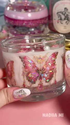 🦋 DIY butterfly candle with flowers & pearls ✨ Relaxing ASMR + cozy vibes 🌸 Follow for more handmade magic! 💖 #DIY #candletok #craft #asmr #candlemaking 