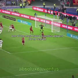 quanto sei gobbo manu🥹 #juventus #locatelli #footballedit 