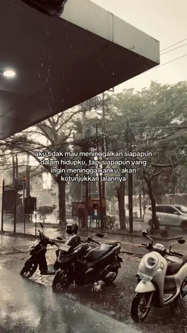 hari ini cuacanya hujan terus ya