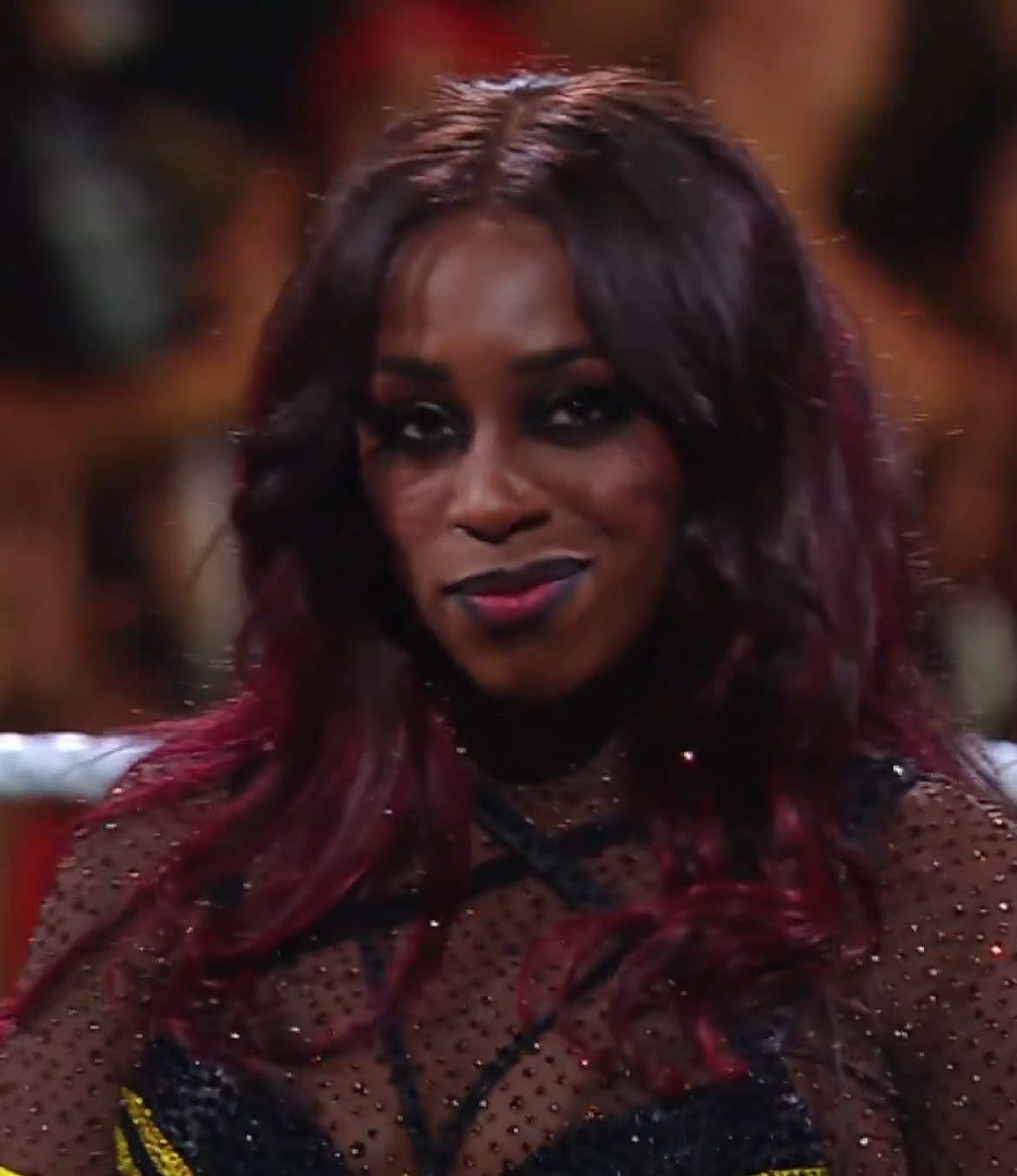 Naomi leaves the Women's World Championship in the middle of the ring and says she'll be back soon to pick up where she left off. Congratulations, Naomi ❤️ #naomi #rawonnetflix #WWE #wwefan #wrestlingtiktok 