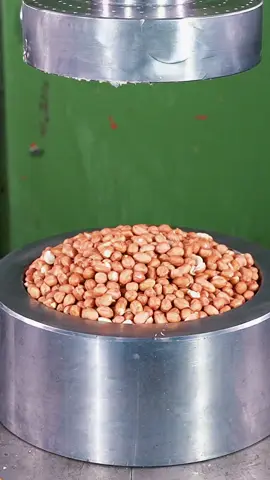 Satisfying and relaxing, see these and others on @HPC Official !!                                                                           #asmrsounds #asmrvideo #satisfyingvideos  #asmrtiktoks #satisfying 