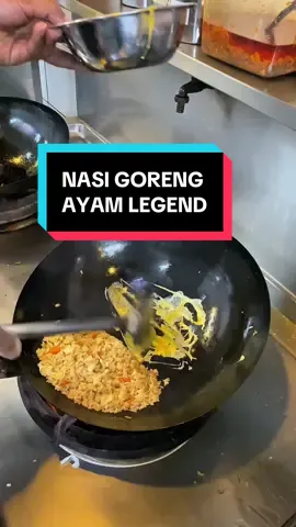 Jom goreng Nasi Goreng Ayam #chickenriceheritage #nasiayamminyaksapi #makanbesttaiping #taiping 