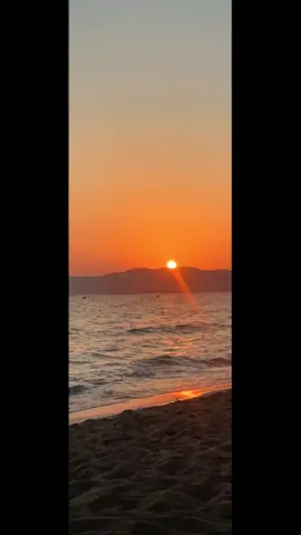 🌅 Mallorca  🌅 Ocean Cay Reserve  🌅 South Beach  🌅 Miami  🌅 Atlantic Ocean 🌅 South Beach  🌅 Mallorca  🌅 Santorini  #greece #travel #sunset #miami #spain 