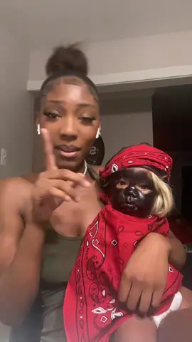 This is a blooper but this is so funny 😭 #labubu #fyp #viral #bigsister #rockstarbaby 