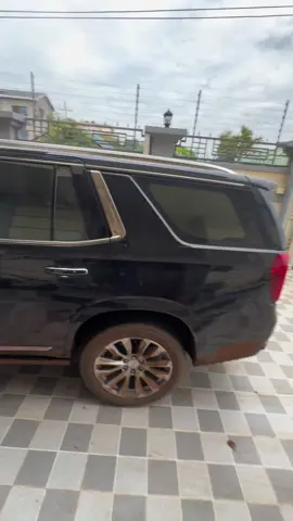 What comes in mind after seeing this exclusively long suv on the road #gmc #yukon #denali #southsudaneseglobal🇸🇸 #kenyantiktok🇰🇪 