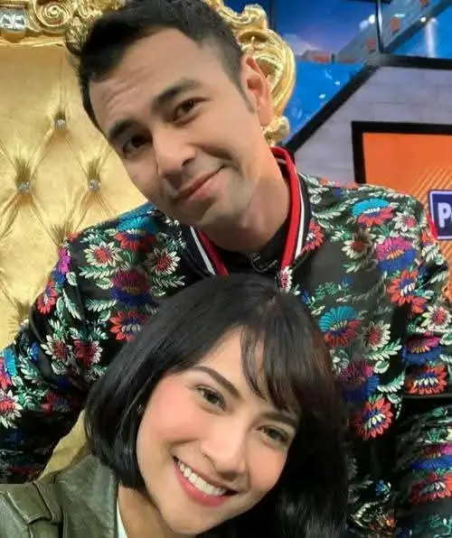 satu persatu SAHABAT RAFFI AHMAD  meninggal dunia 🥀💔🥹di mulai dari Olga Syaputra ,julia perez ,bang Sapri , Vanness,Angel dan sekarang Mpok alpa 🥀😔🥲 AL FATIHAH UNTUK ALM 🙏🤲 kreator Trans TV TRANS7 OVJ TRANS7 SELESAI 🥹💔 @raffi_nagita  @naghita.1717 @raffiahmad0372  #raffiahmad #raffi_nagita 
