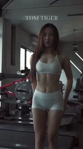 Có chị em nào thích màu trắng không????? #SEYActive #TomTiger 