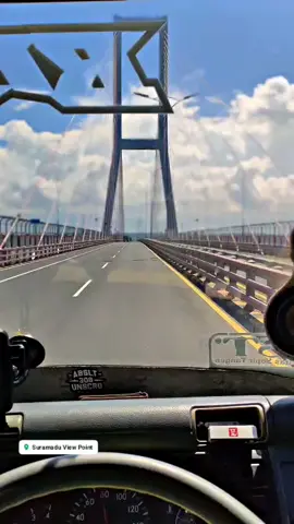 suramadu race  #fyppppppppppppppppppppppp #sopirtruck #trend #CapCut #trendingvideo 
