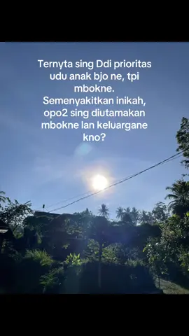 Nek ra nglakoni dewe dikiro berlebihan. Ya Allah ya Allah kalah posisi🤣#quotes #fypシ゚viral #video #shorts 