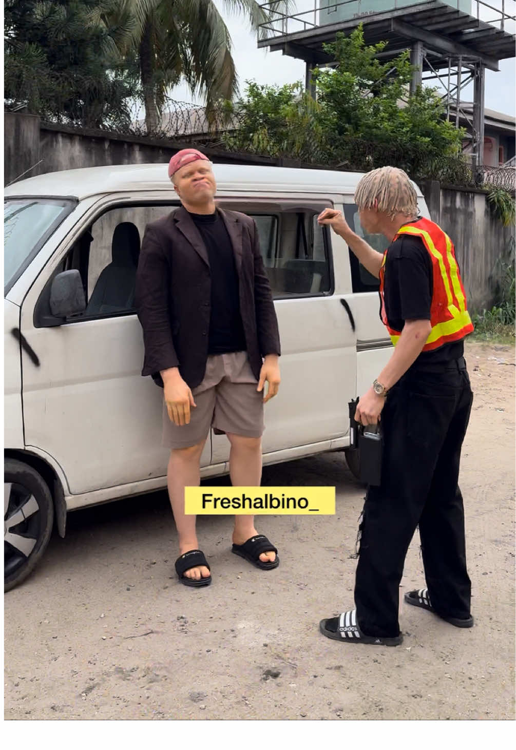 Who can see clearer than us ? 😂#fyp #freshalbino_ #freshalbino_1 