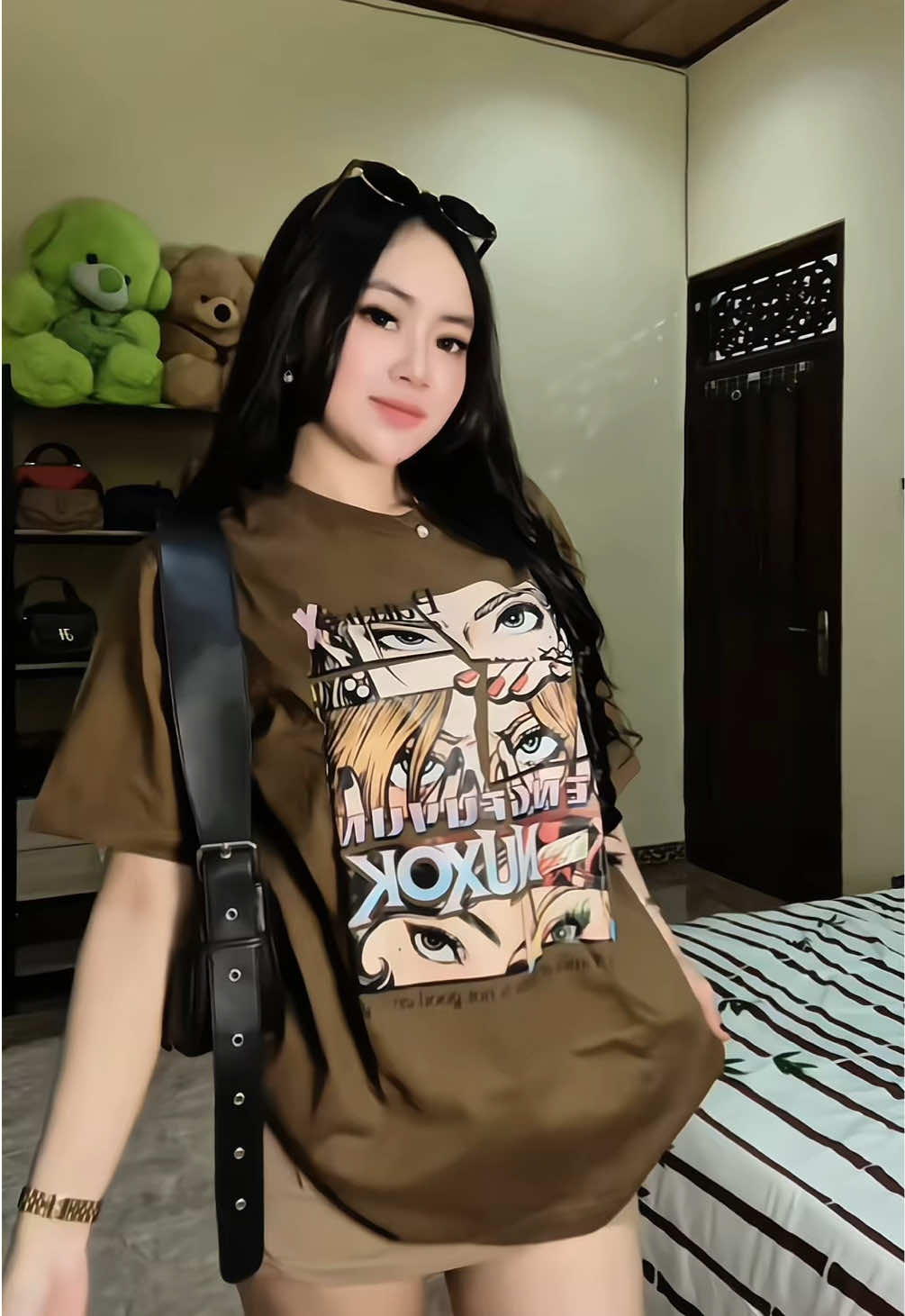 Ciwi ciwi yg suka kaos oversize cuss co✨  sablon nya juga lucuu😍   #kaosoversize #kaoskeren #oversizedshirt #kaoswanita #OOTD 
